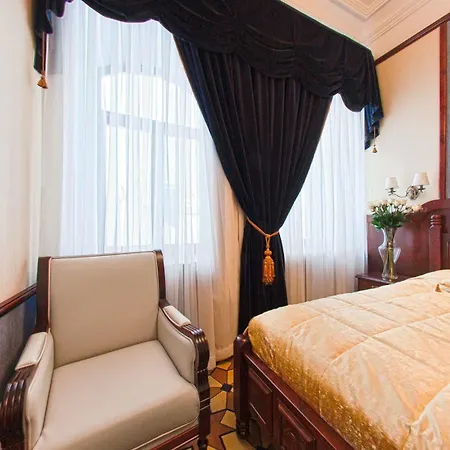 гарни 3* Минск