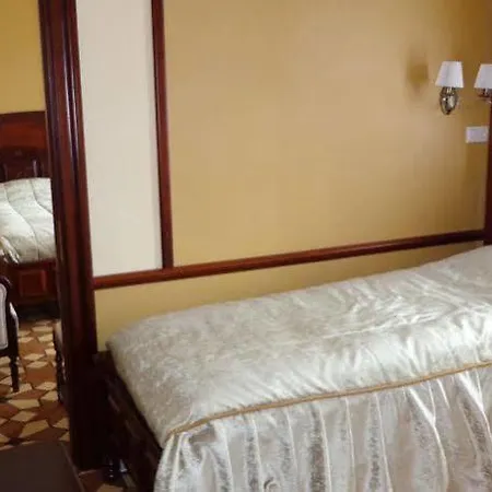 Garni 3* Mińsk