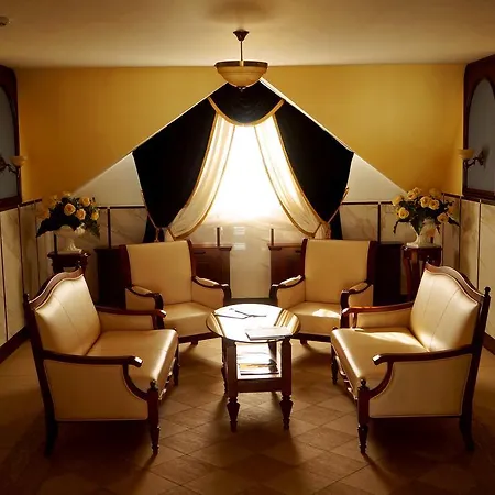 Otel Garni